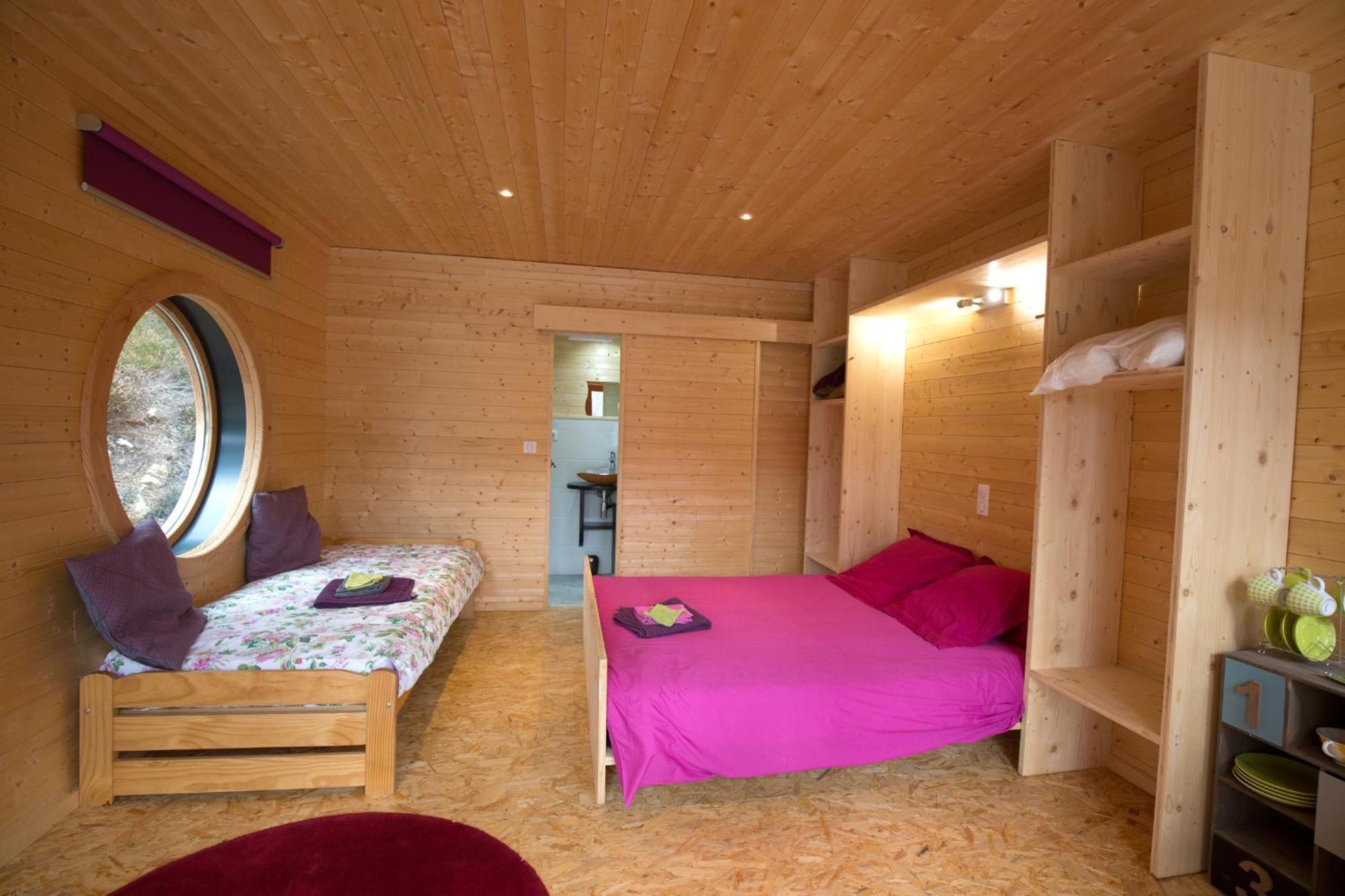 Bed and Breakfast La Roche Aux Fees Lapte Exteriér fotografie