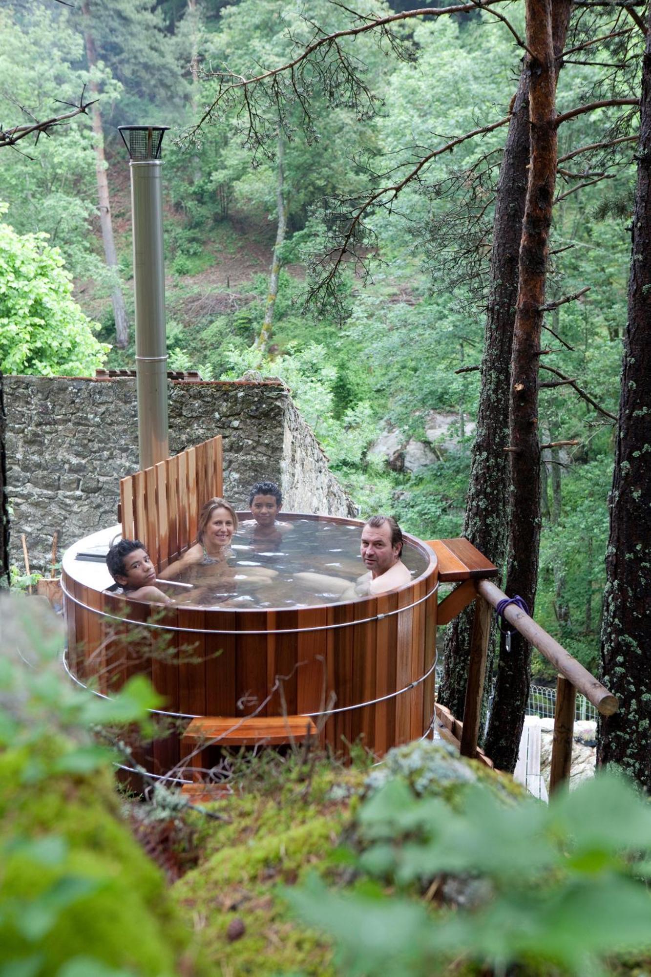 Bed and Breakfast La Roche Aux Fees Lapte Exteriér fotografie